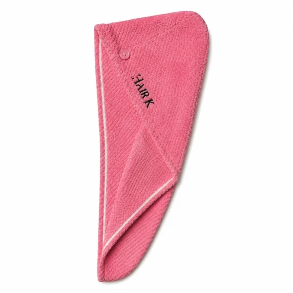 Serviette microfibre rose Hair K Paris pour cheveux longs ou épais, absorption rapide de l’humidité et confort quotidien après le lavage.