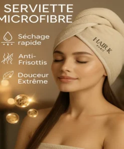 Serviette microfibre beige ultra absorbante pour sécher les cheveux rapidement et limiter les frisottis.